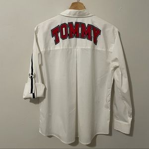 Tommy Hilfiger Notch Neck Button Down w/ Graphic